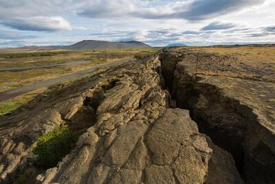 Faille Grjótagjá en Islande