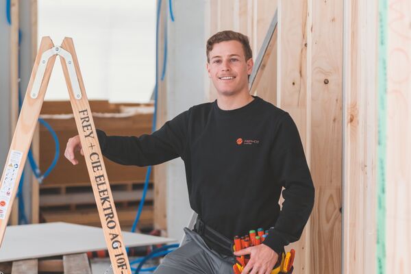 Patrick Müller, électricien de montage CFC