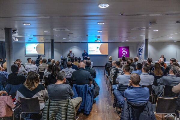 Remise des diplômes ifage, vue d’ensemble