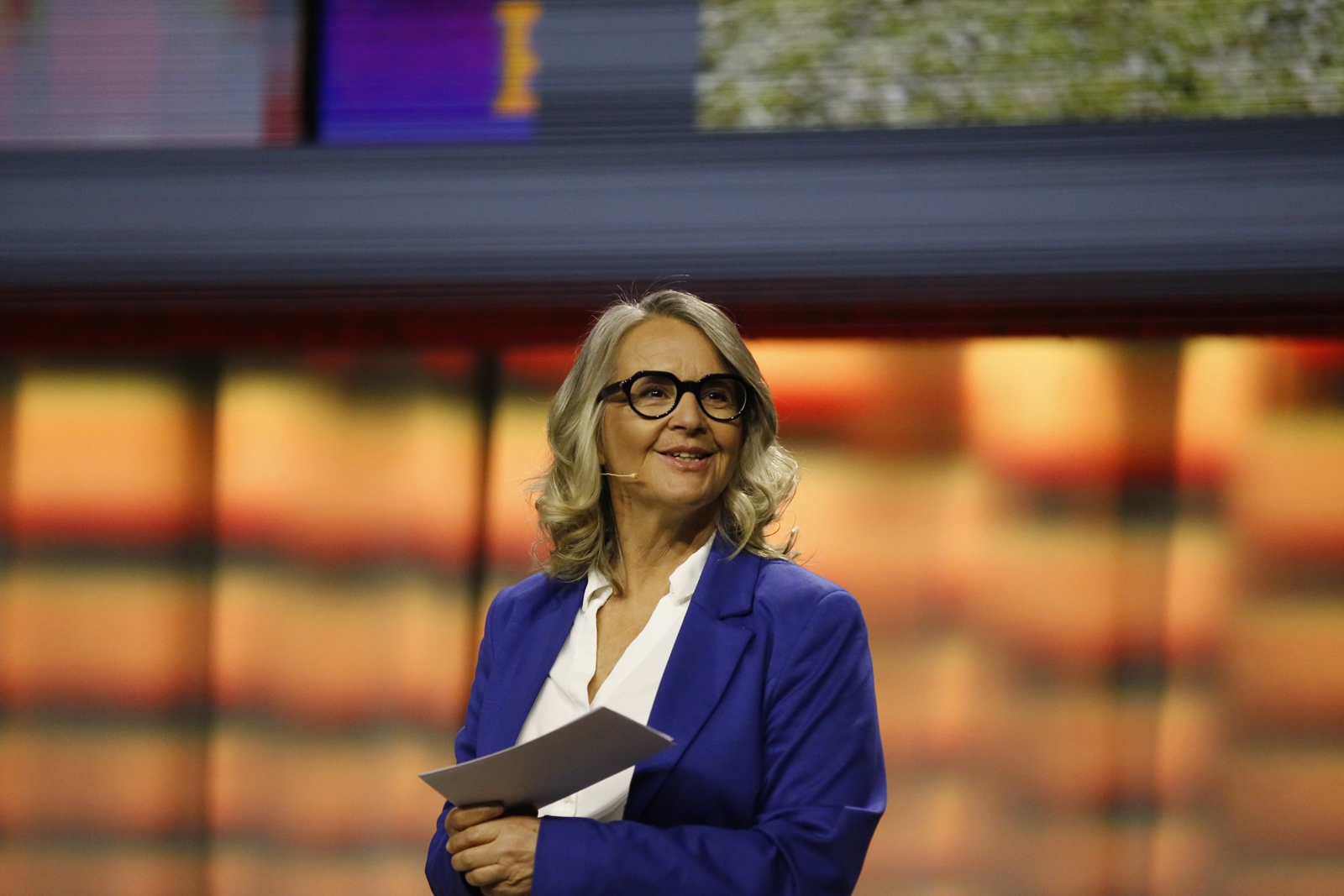 Sonja Hasler , Présentatrice SSR au congrès photovoltaïque suisse, organisé par Swissolar