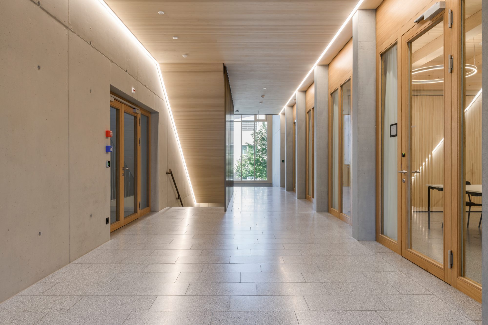 Bâtiment administratif de Elektrizitätswerk Obwalden équipé de multicapteurs BMS B.E.G
