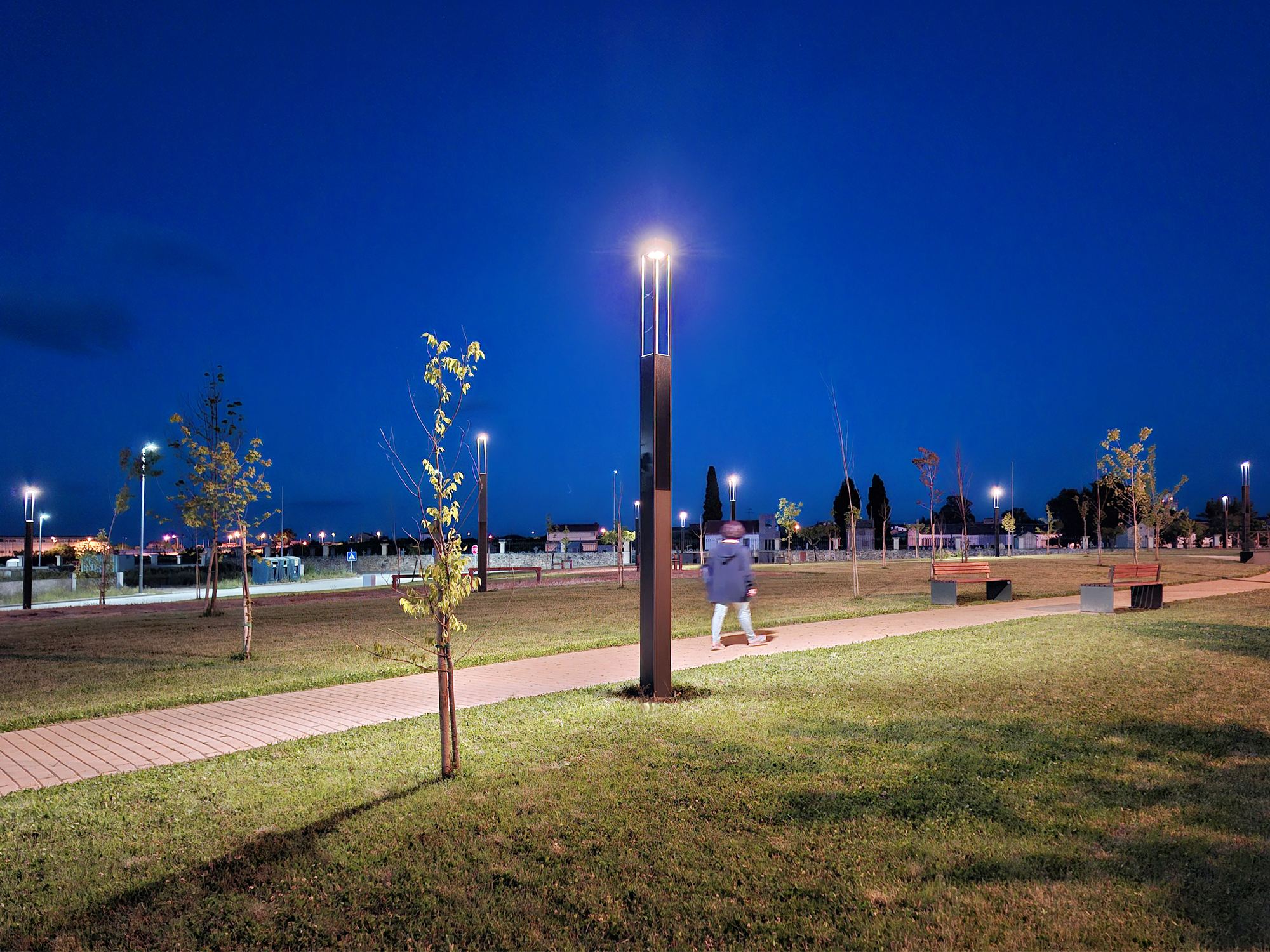 -LALUNA-solar-lighting-Figueira-de-Castelo-Rodrigo-Portugal